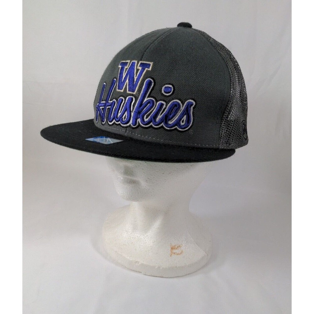Vintage Washington Huskies Snapback Hat Top of the World college script Cap